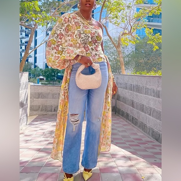 Boho Plus Size Elegant Asymmetrical Neck Blouse - Floral Print - Picture 2 of 8